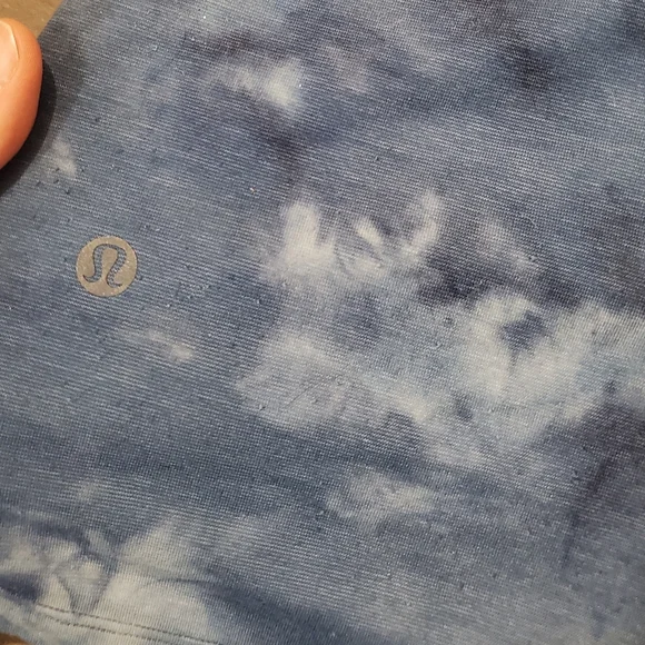 Lululemon Always Agile Tank. Diamond Dye True Navy Chambray. Tie Dye. XL. - Picture 5 of 8